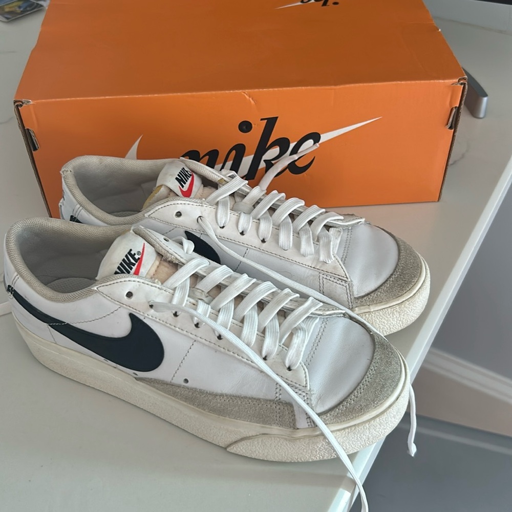 Nike Platform Blazer Low